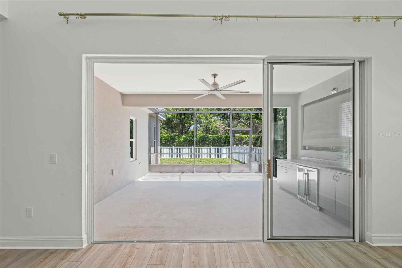 MAGNOLIA POINT - Residential