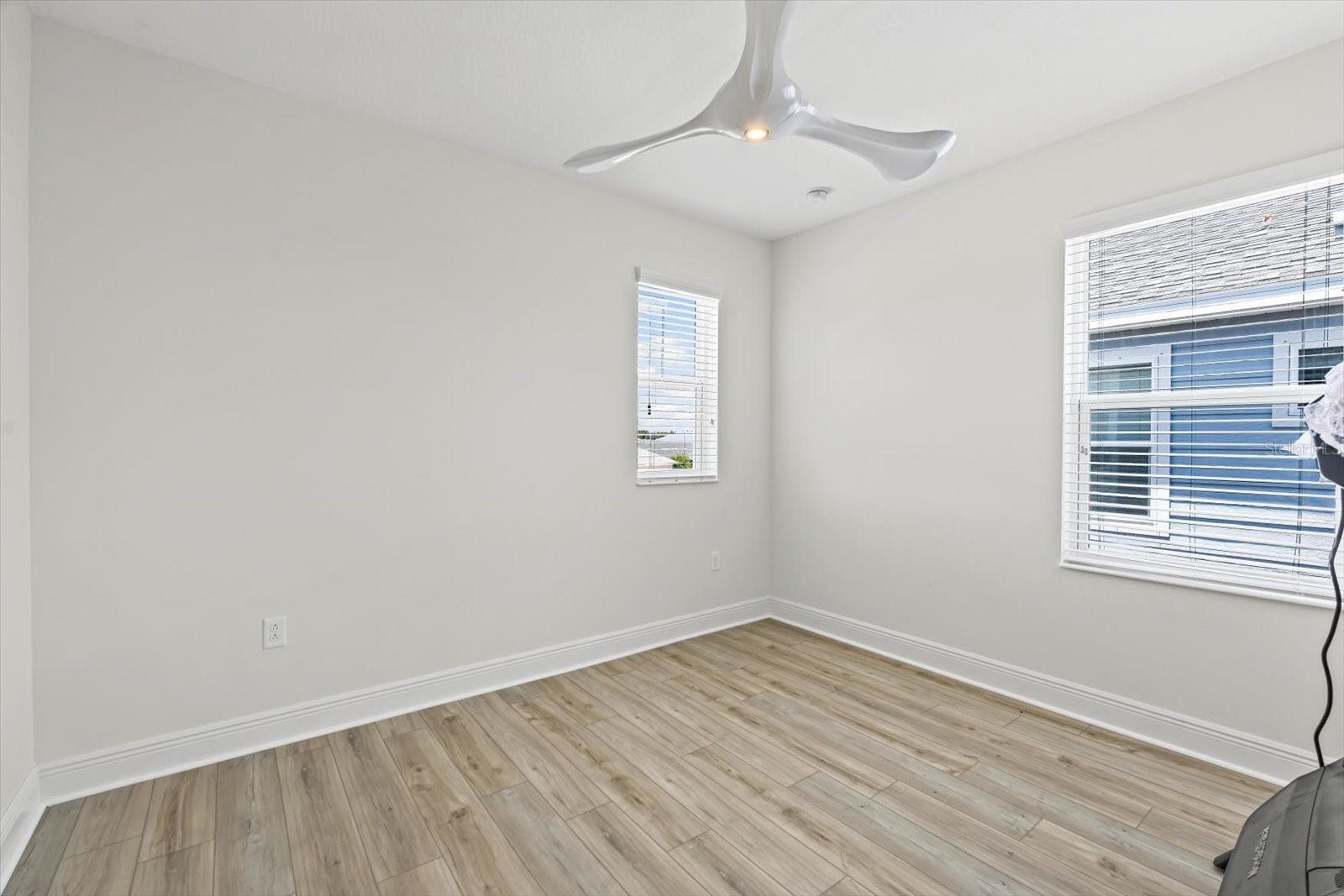 MAGNOLIA POINT - Residential
