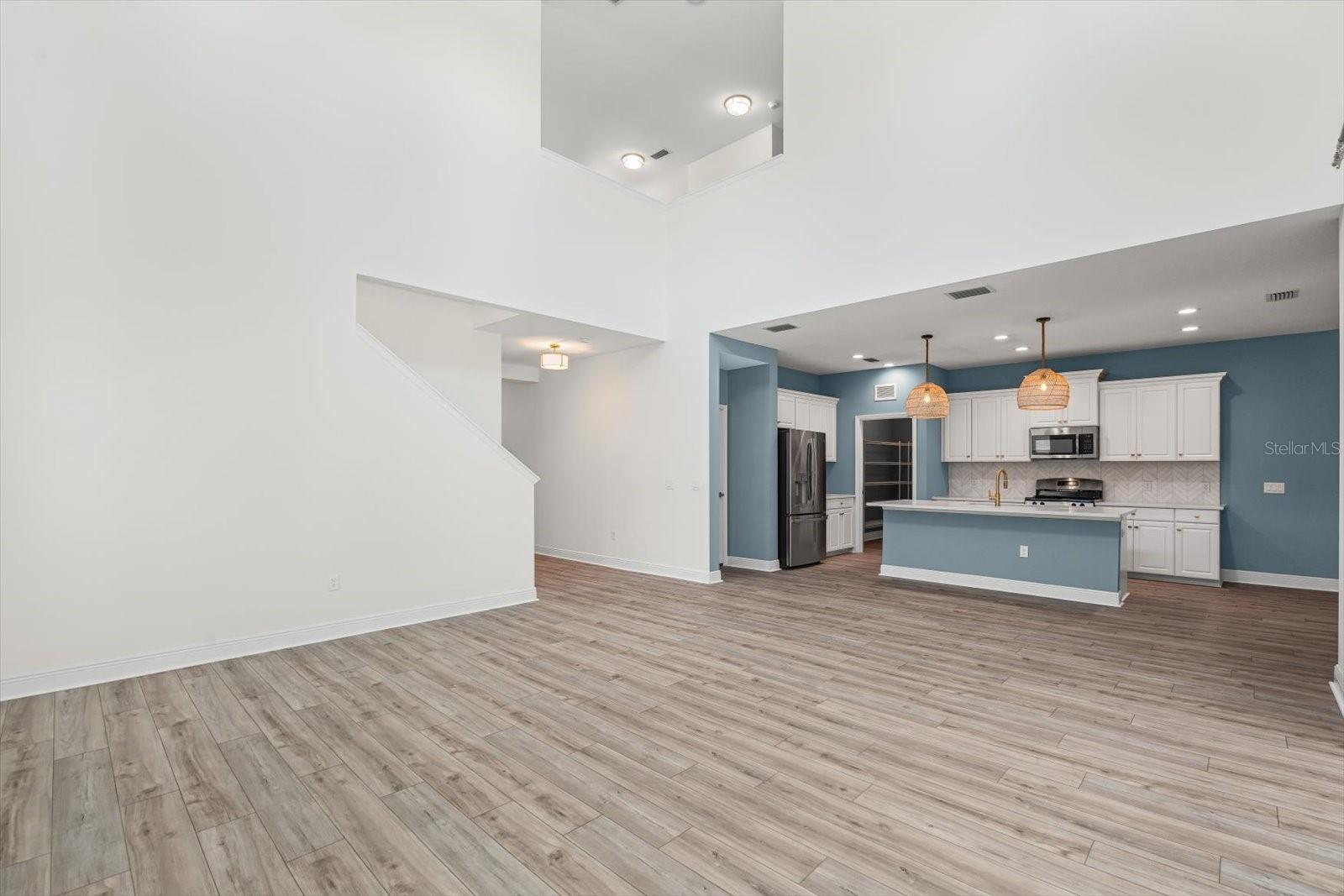 MAGNOLIA POINT - Residential