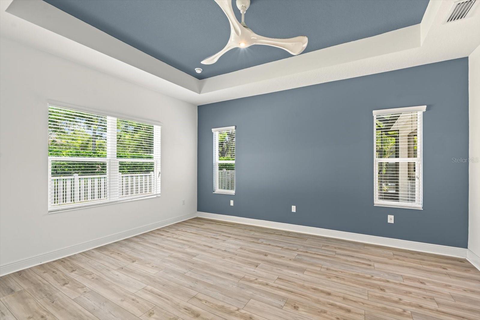 MAGNOLIA POINT - Residential