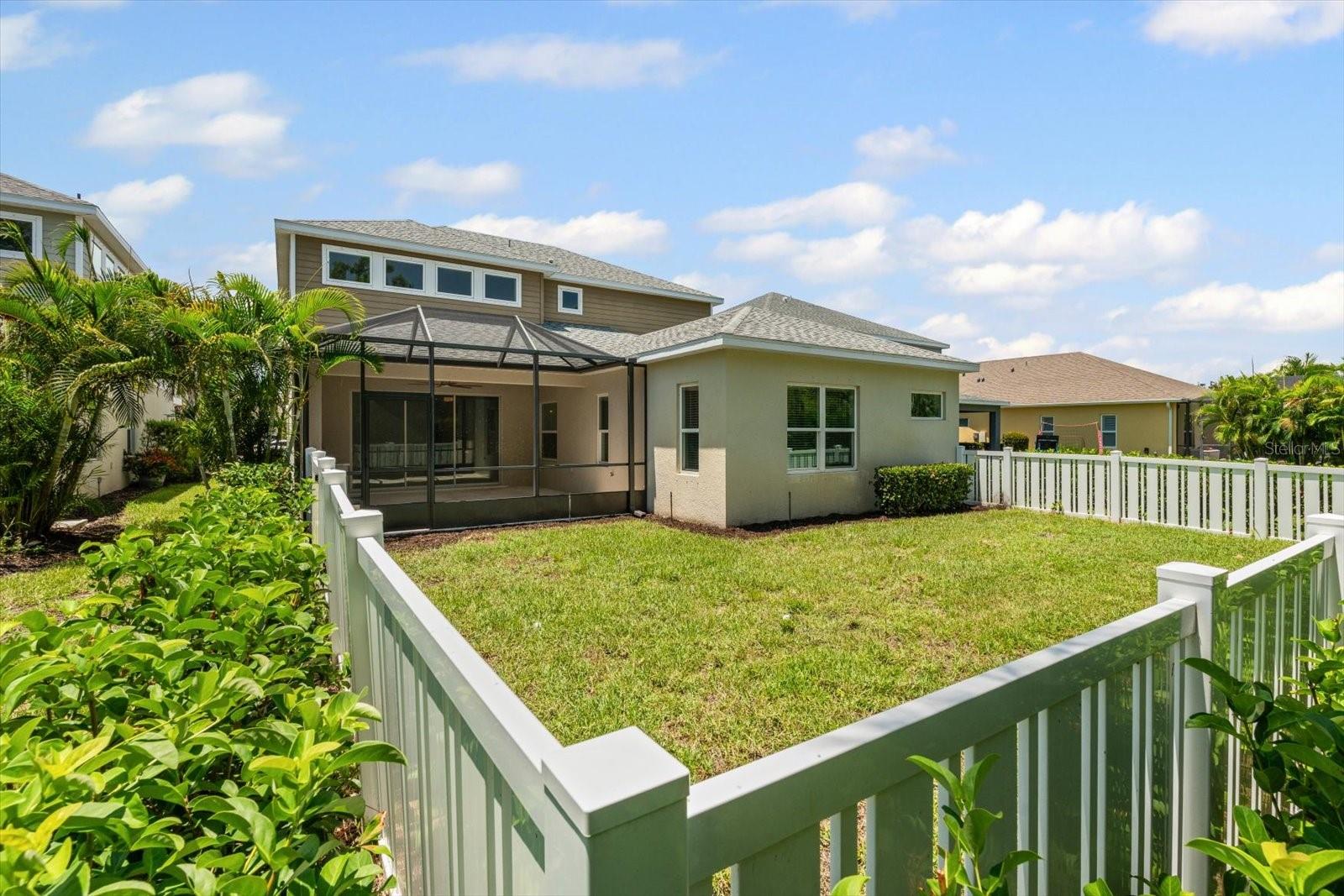 MAGNOLIA POINT - Residential