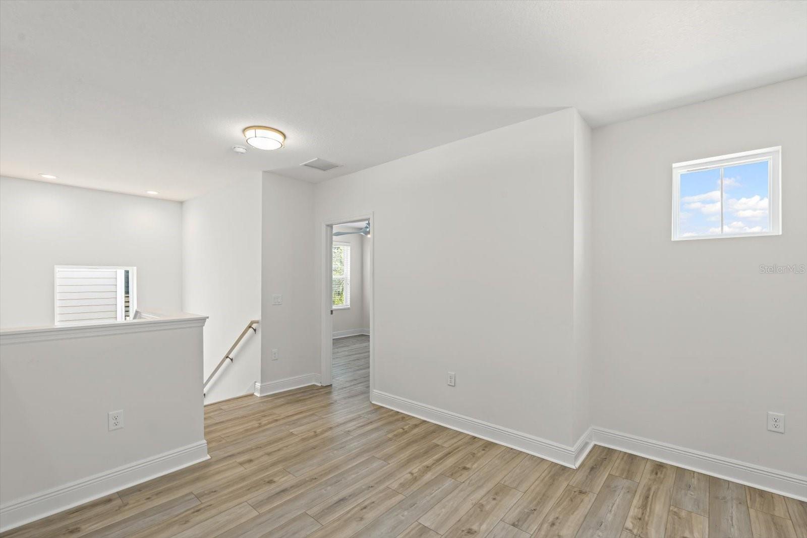 MAGNOLIA POINT - Residential