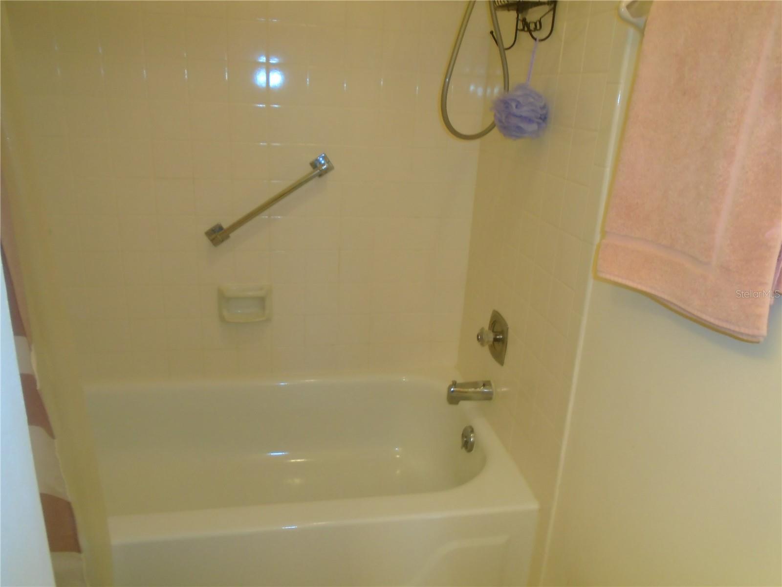 MAINLANDS OF TAMARAC BY THE GULF UNIT 6 CONDO - Residential