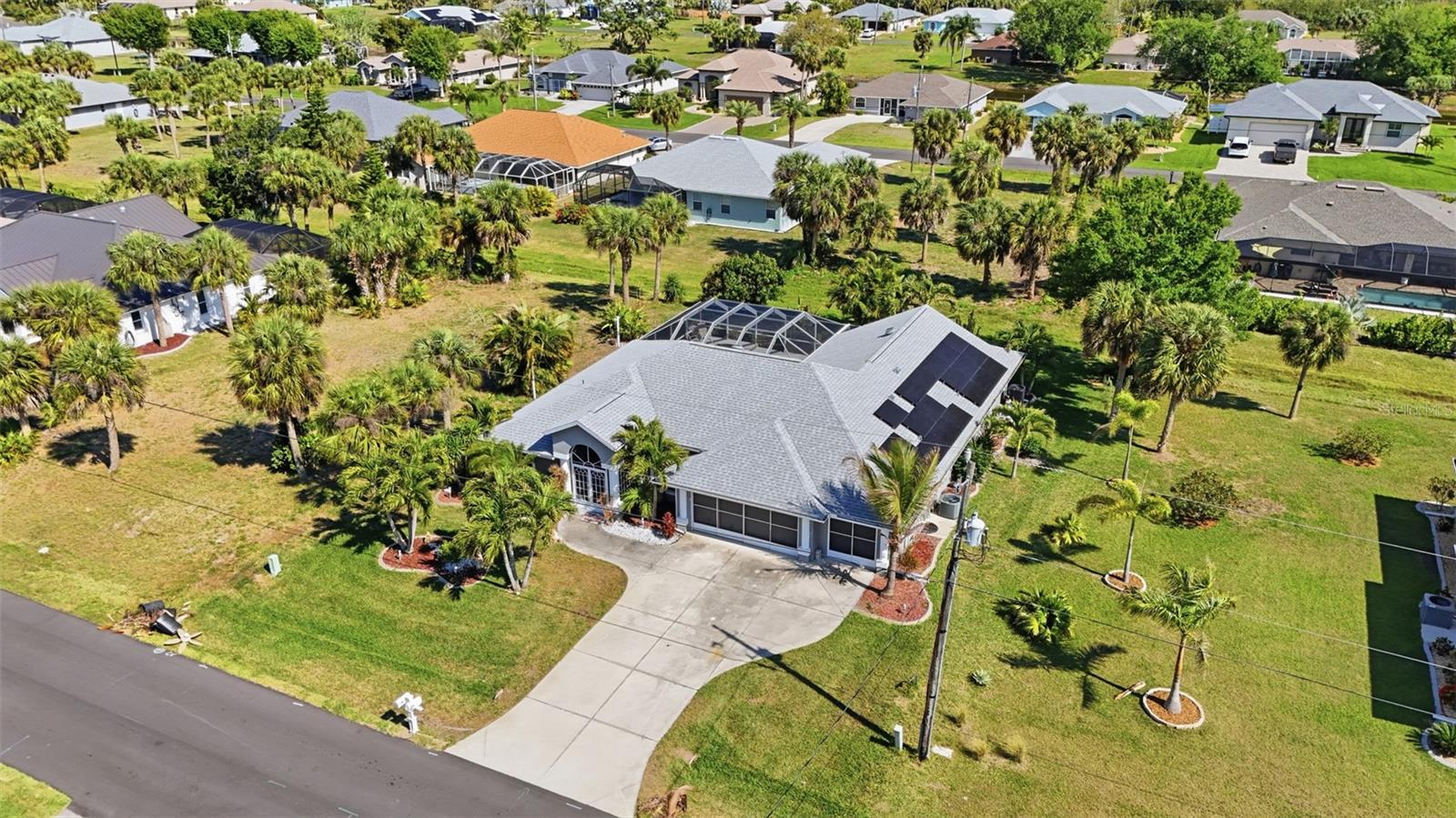 ROTONDA WEST BROADMOOR - Residential