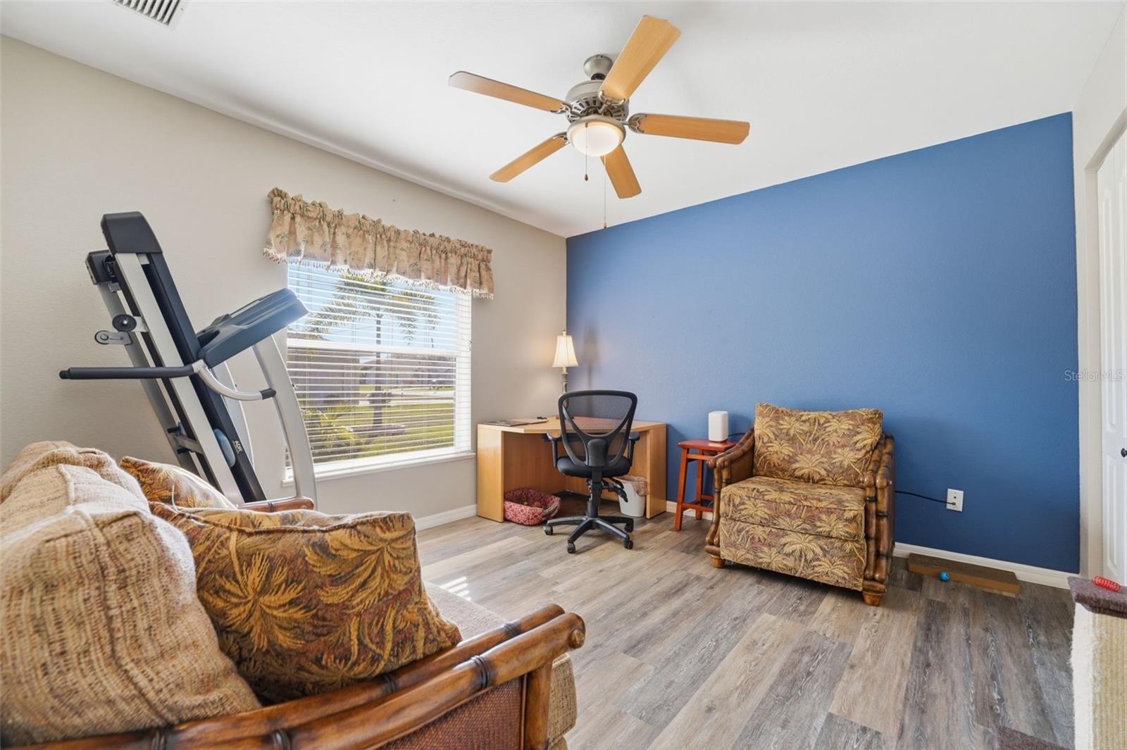 ROTONDA WEST BROADMOOR - Residential