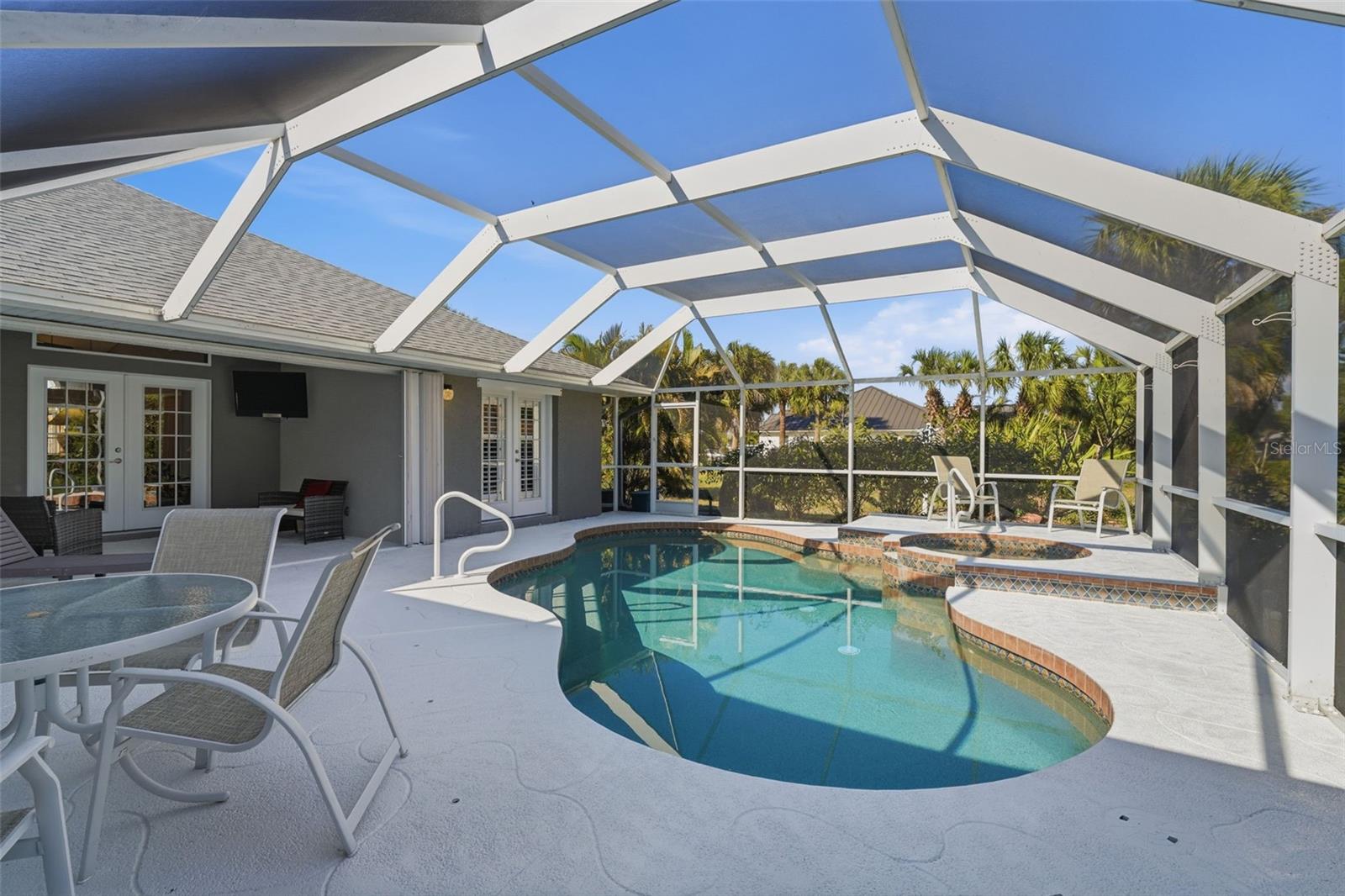 ROTONDA WEST BROADMOOR - Residential