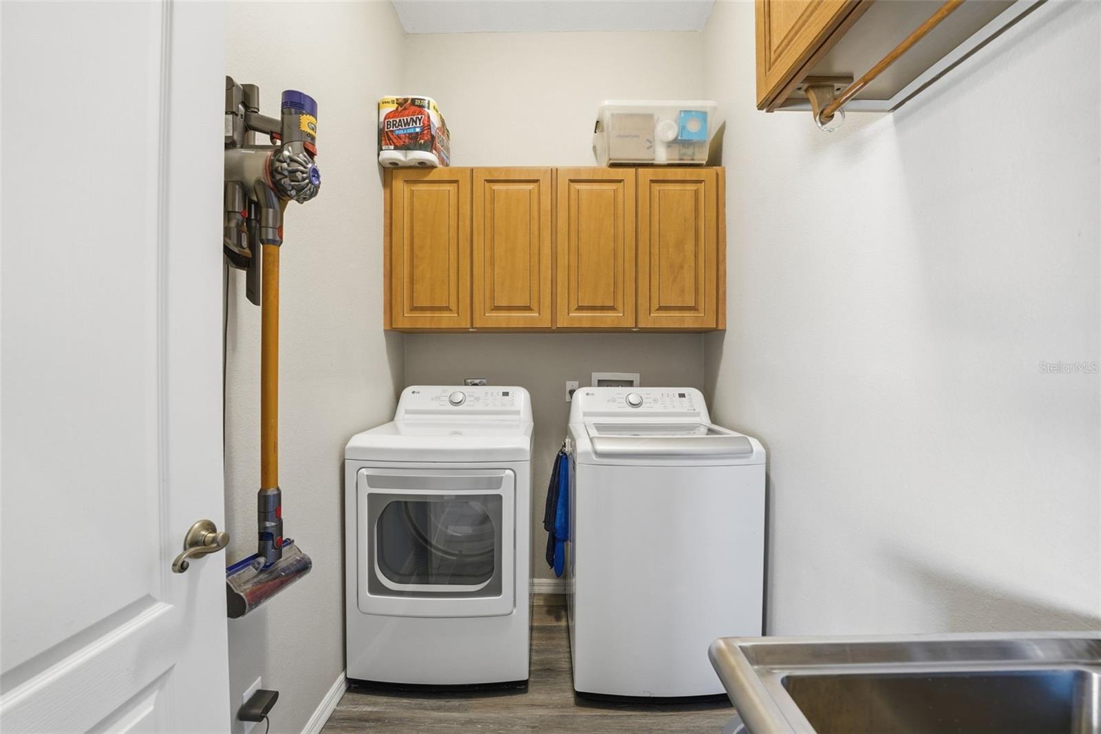 ROTONDA WEST BROADMOOR - Residential