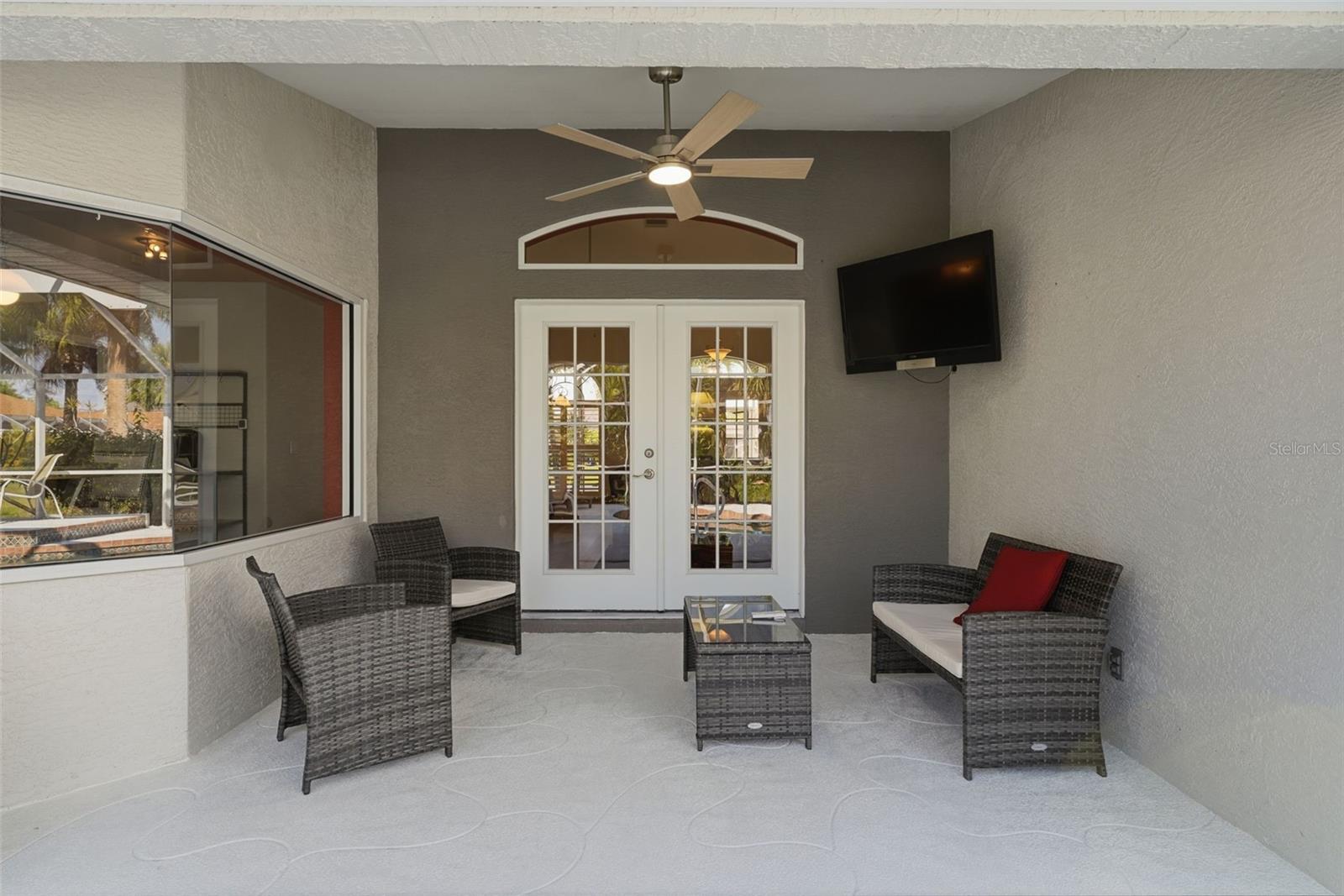 ROTONDA WEST BROADMOOR - Residential