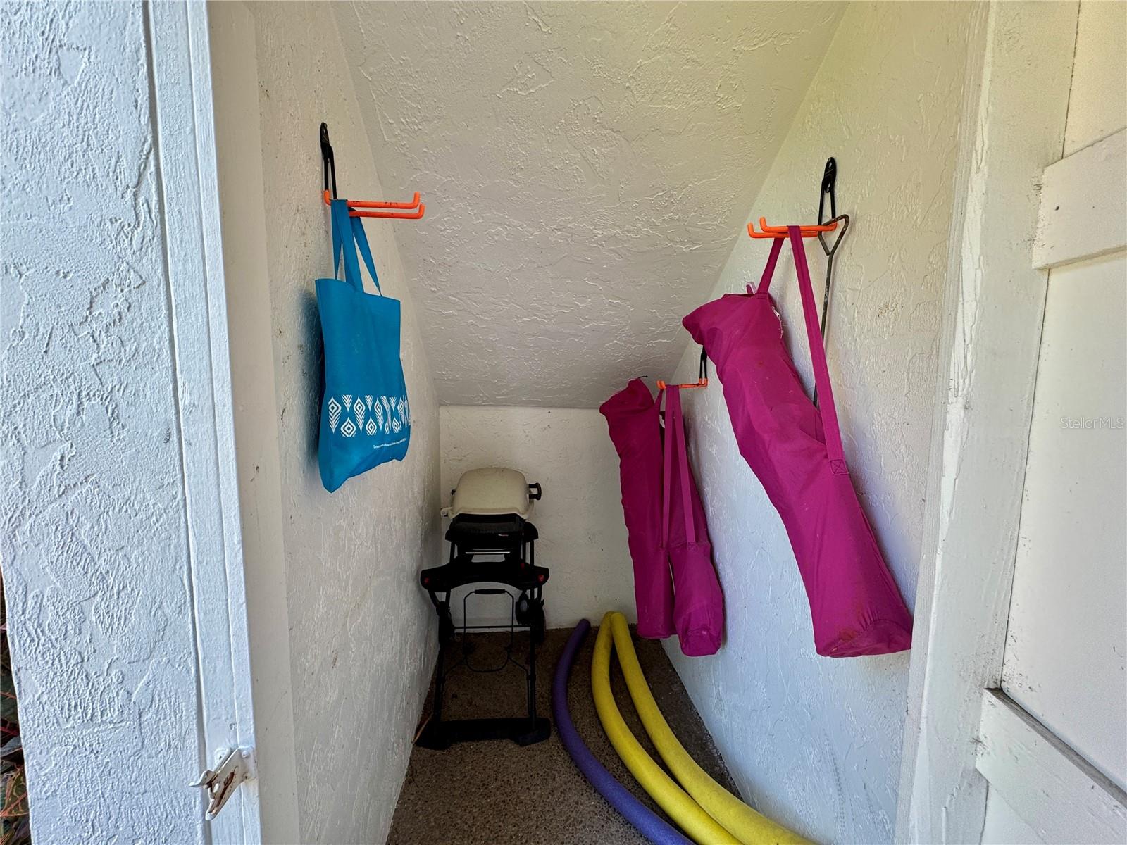 VALENCIA GARDEN III - Residential