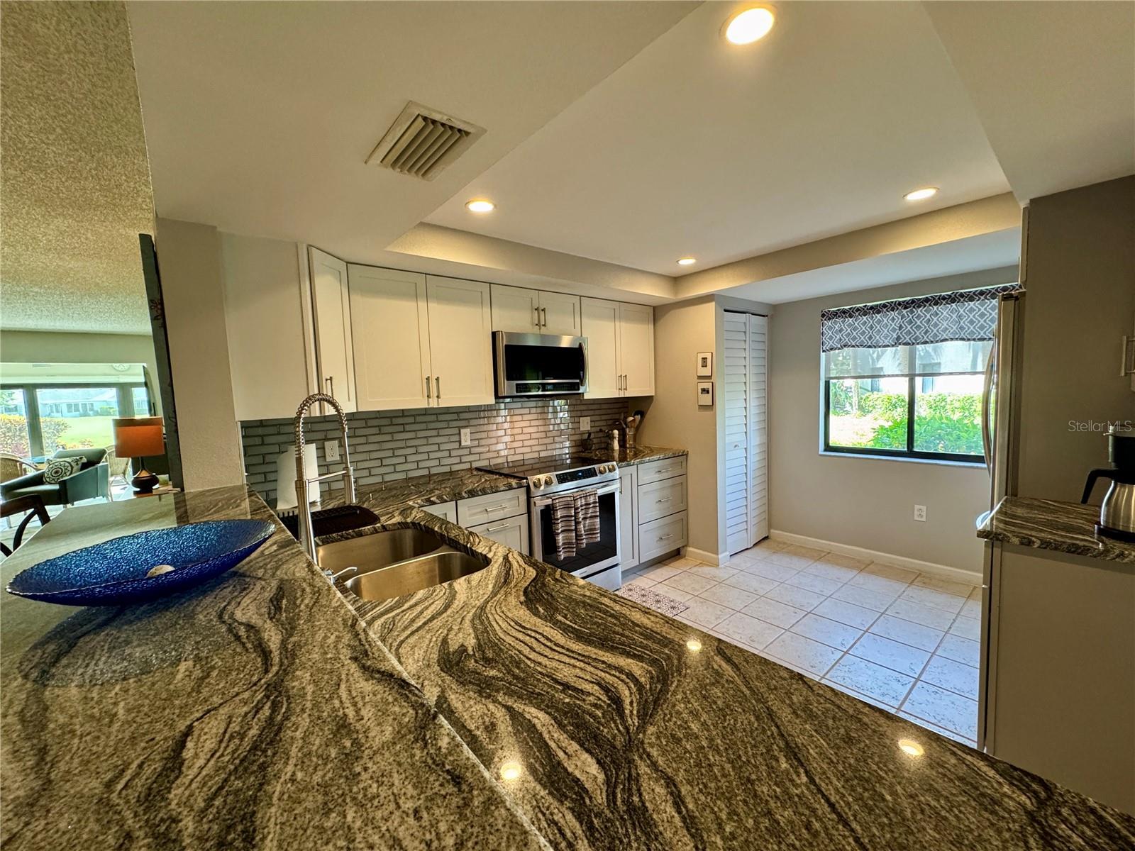 VALENCIA GARDEN III - Residential