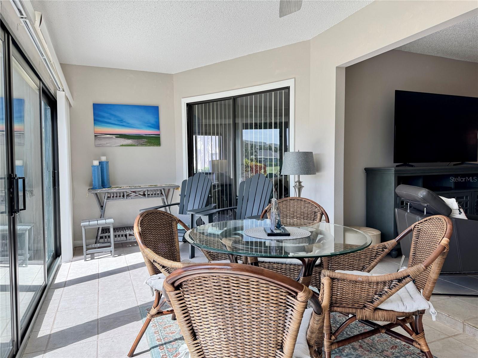 VALENCIA GARDEN III - Residential