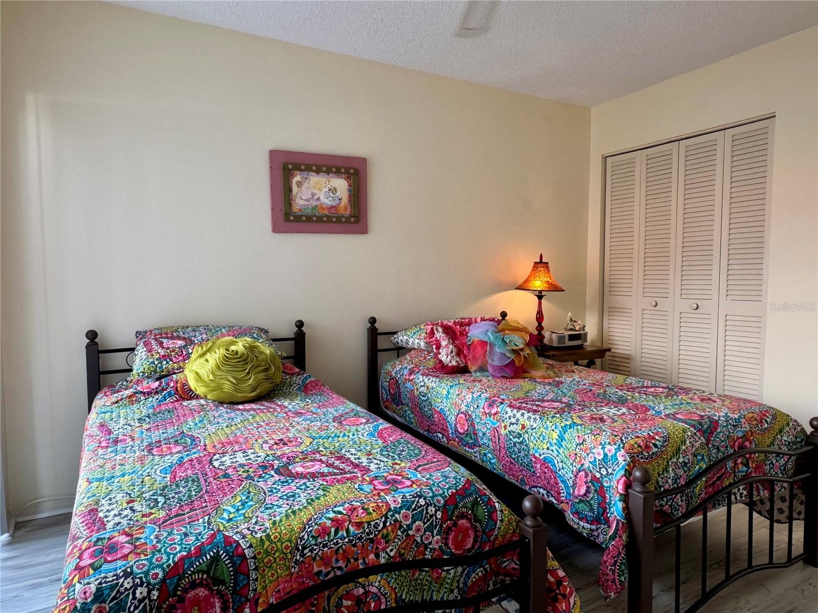 VALENCIA GARDEN III - Residential