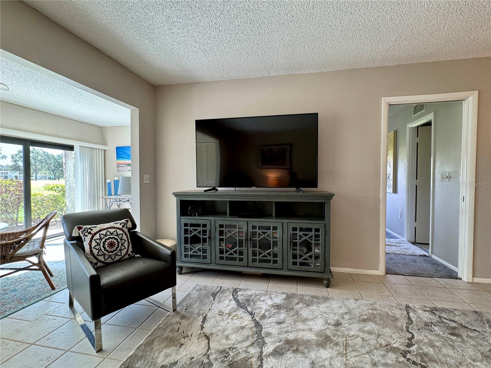 VALENCIA GARDEN III - Residential