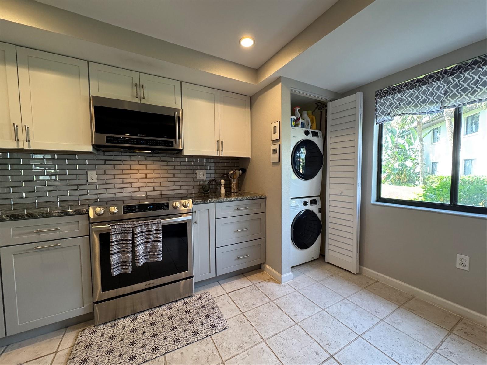 VALENCIA GARDEN III - Residential