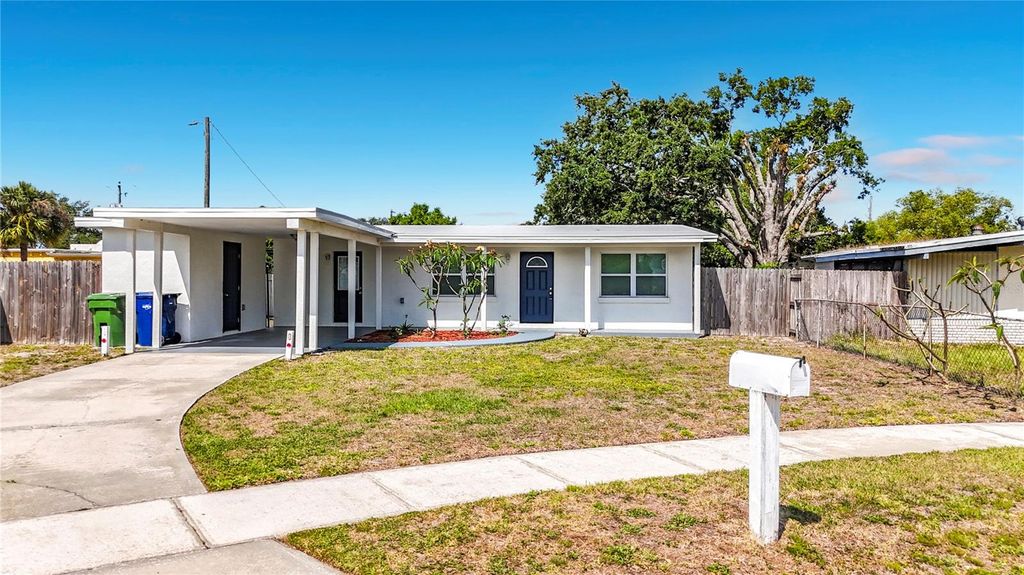 Photo of 4305 Wallace Circle, Tampa, FL 33611 (MLS # TB8501092)