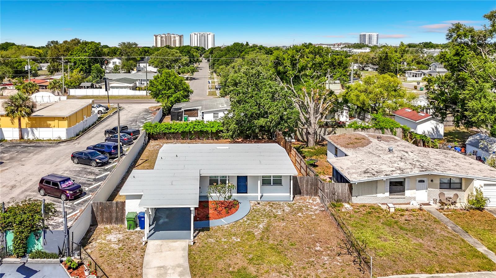 GANDY GARDENS 8 - Residential