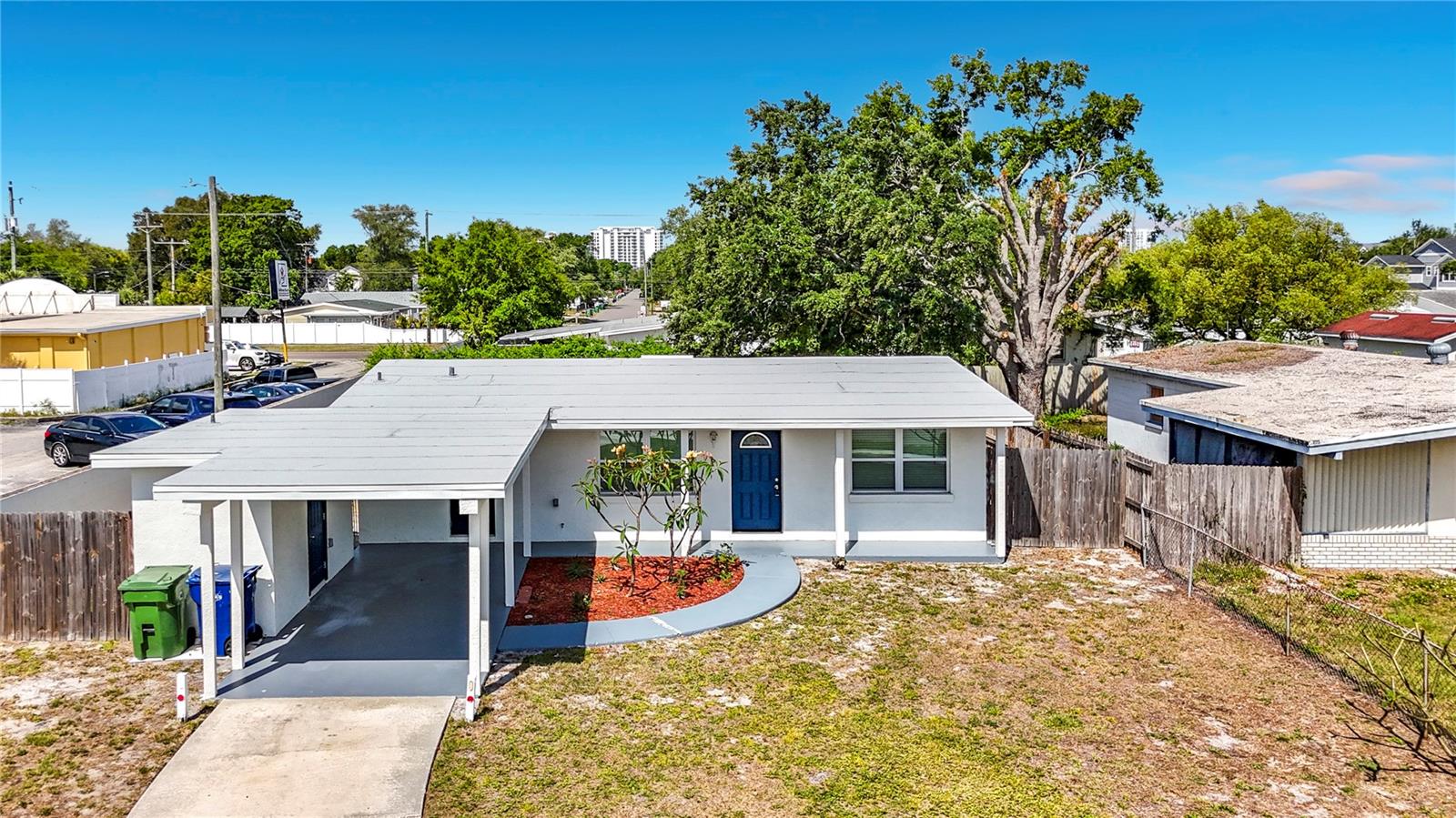 GANDY GARDENS 8 - Residential