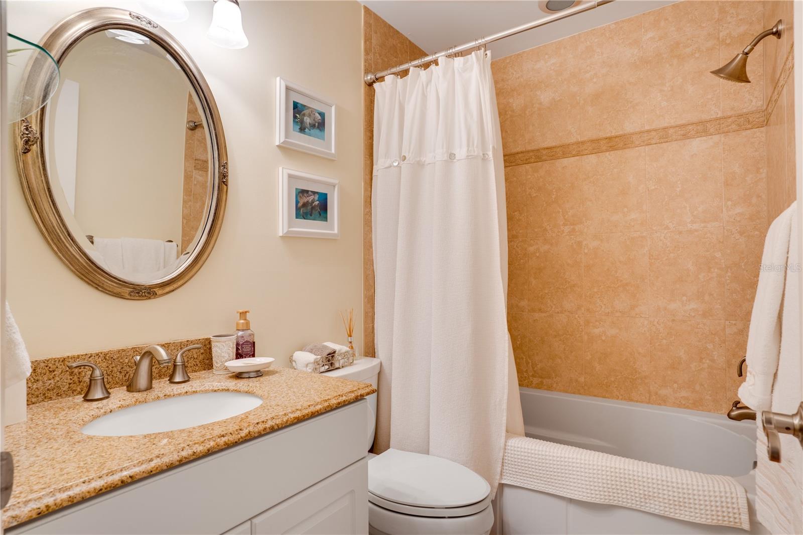 YORKTOWN AT BEACON PLACE - Residential