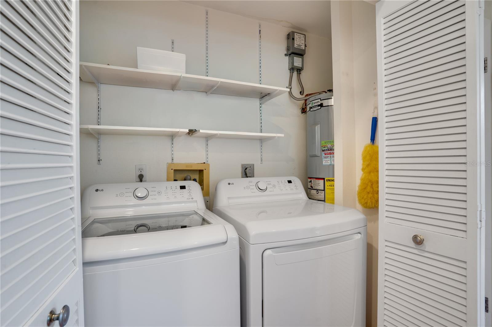 YORKTOWN AT BEACON PLACE - Residential