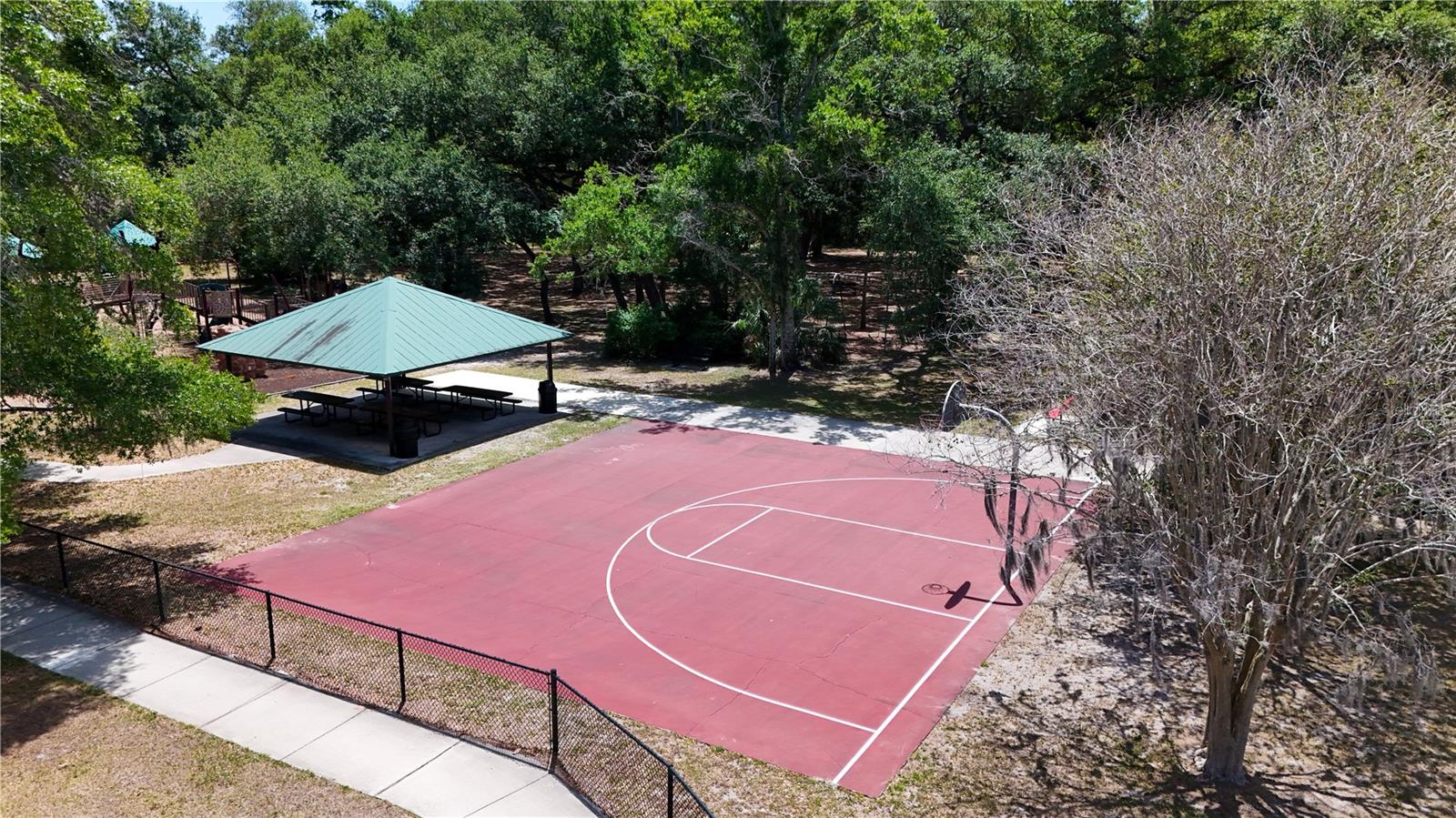 YORKTOWN AT BEACON PLACE - Residential