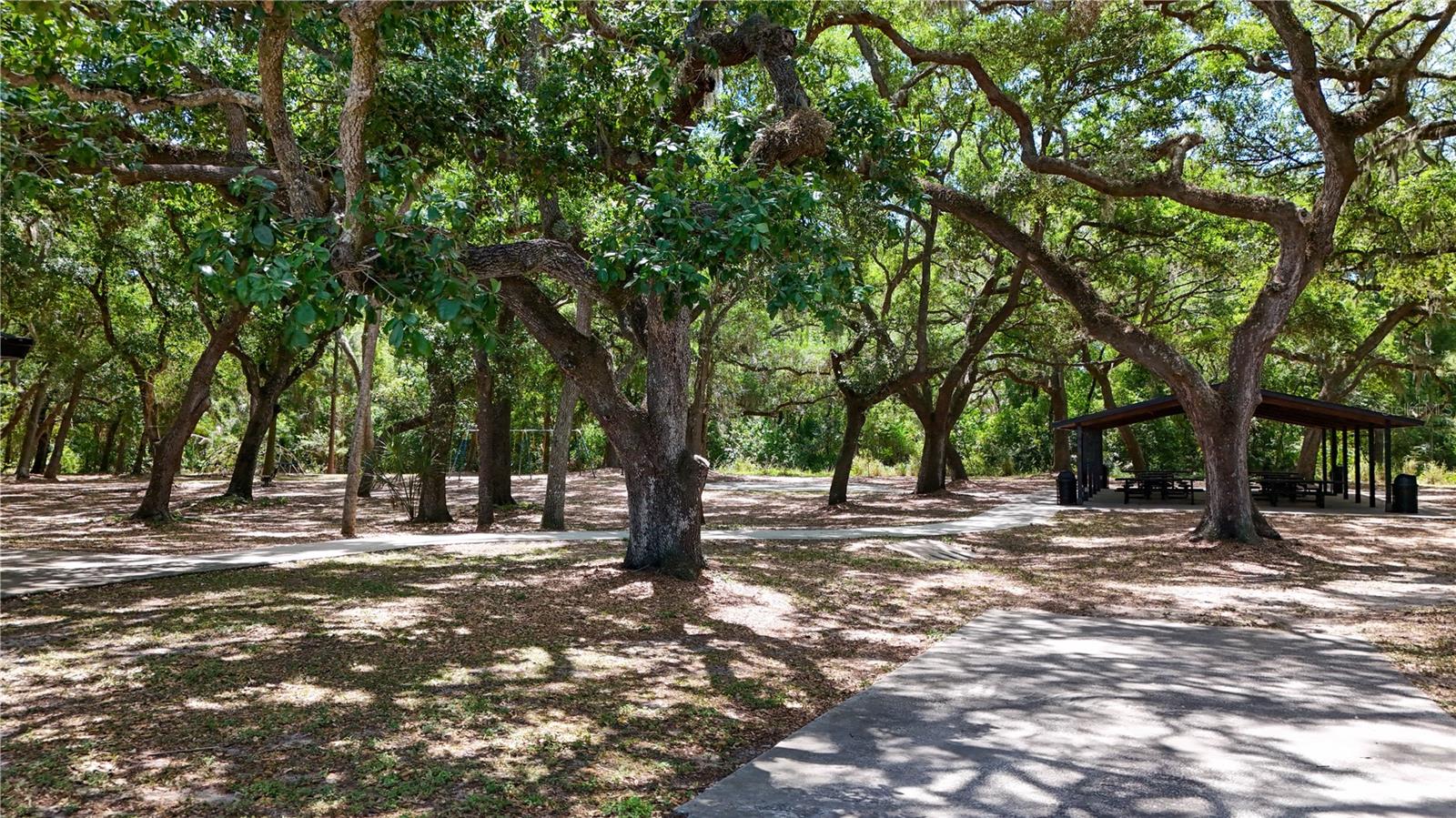 YORKTOWN AT BEACON PLACE - Residential