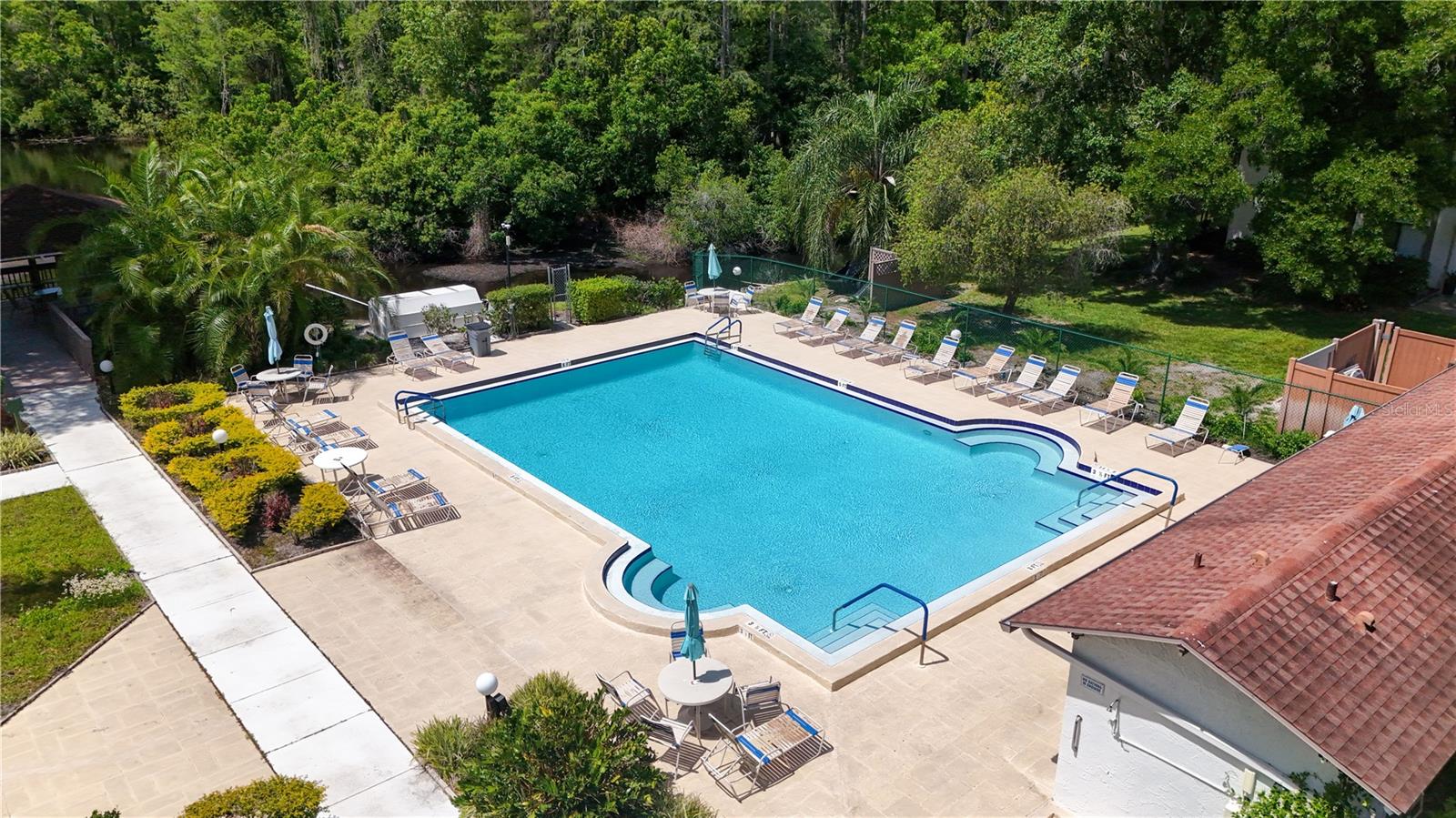 YORKTOWN AT BEACON PLACE - Residential