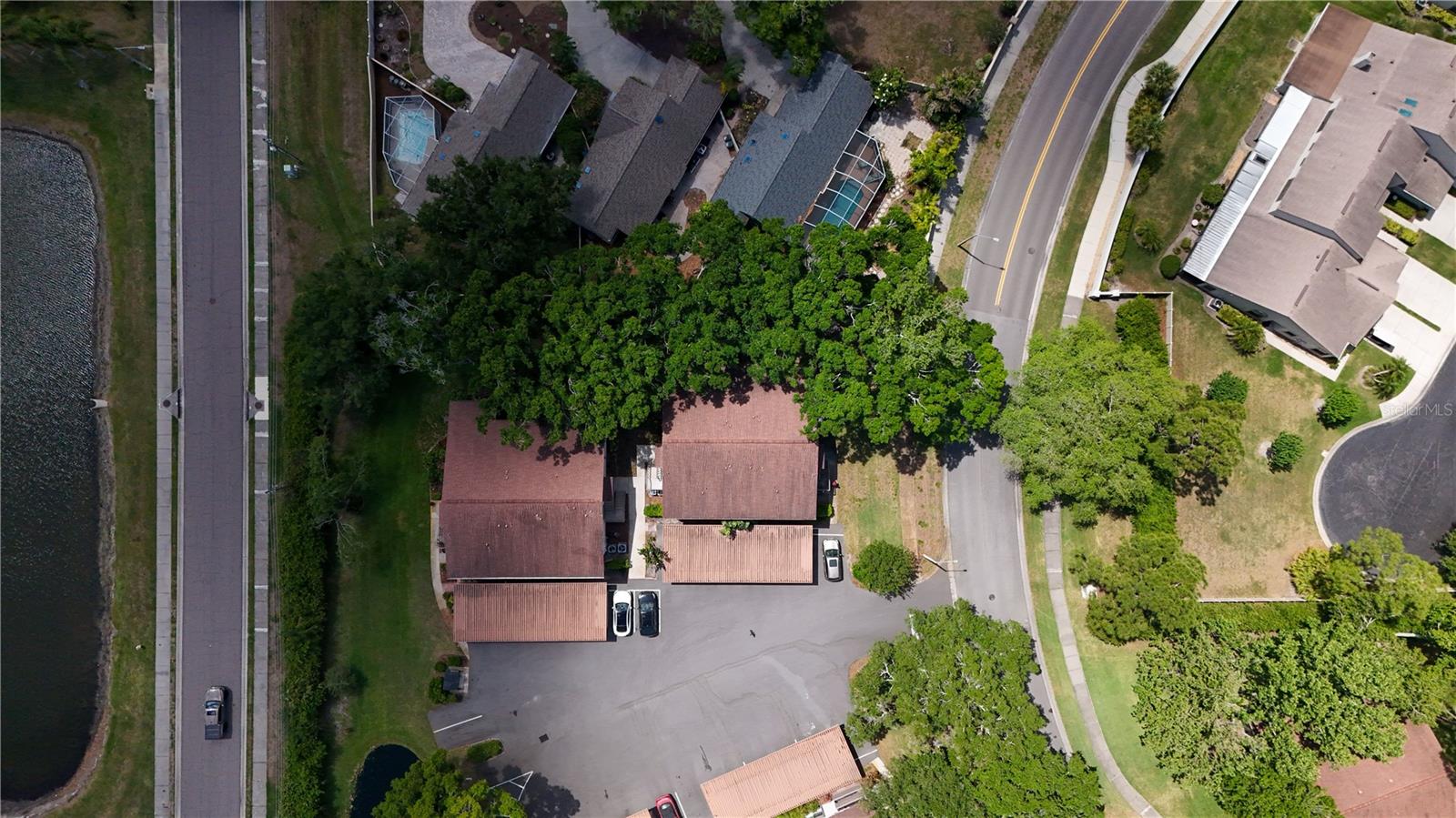 YORKTOWN AT BEACON PLACE - Residential