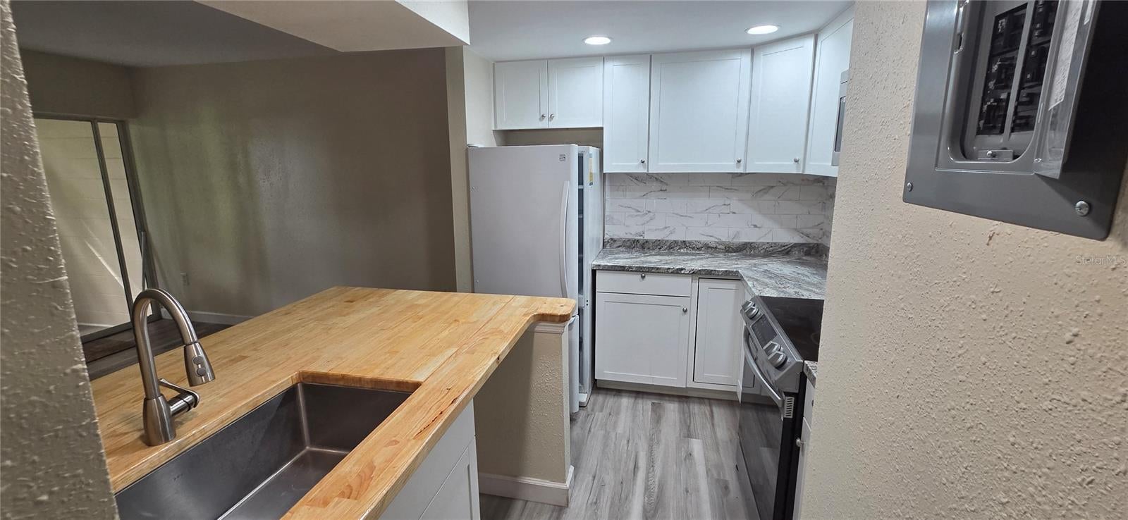 100 SWEETGUM WOODS COURT 14C