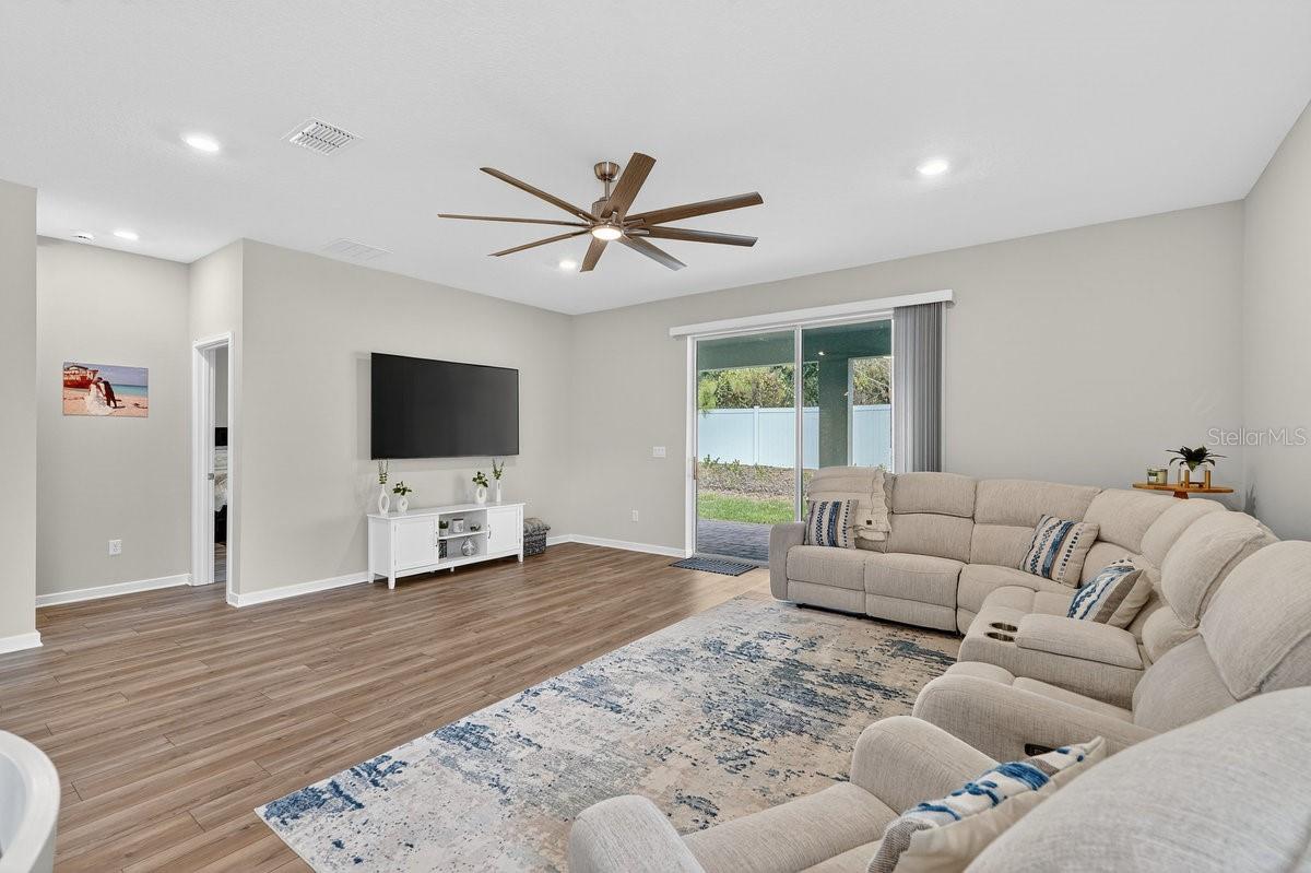 CANOPY TERRACE - Residential