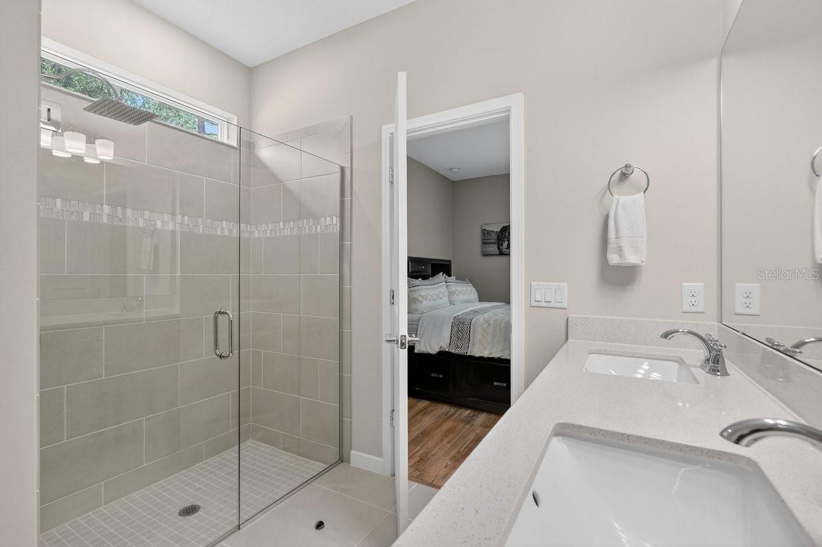 CANOPY TERRACE - Residential