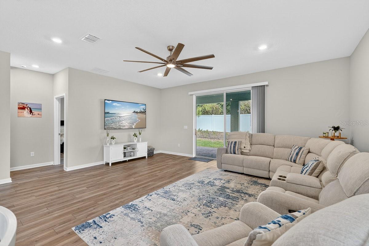 CANOPY TERRACE - Residential