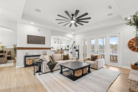 Tiny photo for 527 W Blue Water Edge Drive, Eustis, FL 32736 (MLS # O6378210)