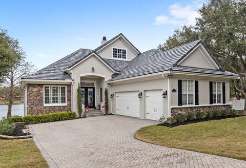 Tiny photo for 527 W Blue Water Edge Drive, Eustis, FL 32736 (MLS # O6378210)