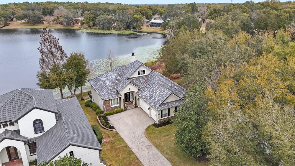 BLUE LAKE ESTATES - Residential