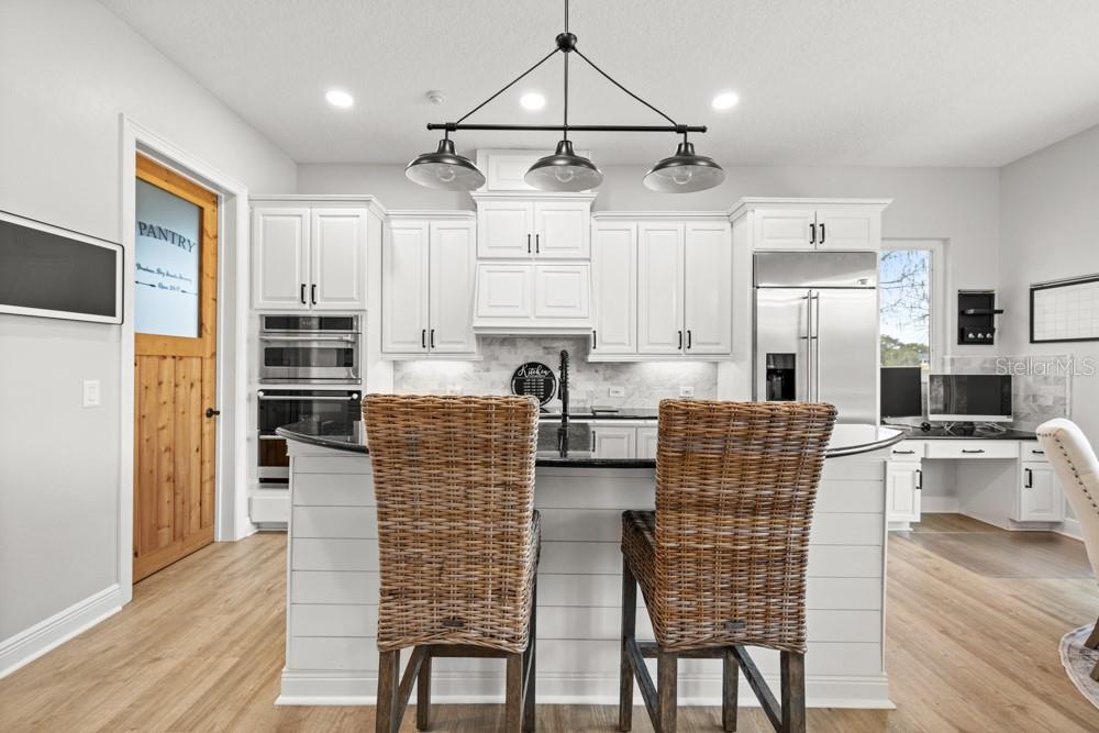 BLUE LAKE ESTATES - Residential