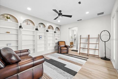 Tiny photo for 527 W Blue Water Edge Drive, Eustis, FL 32736 (MLS # O6378210)