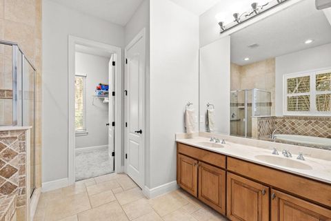 Tiny photo for 527 W Blue Water Edge Drive, Eustis, FL 32736 (MLS # O6378210)