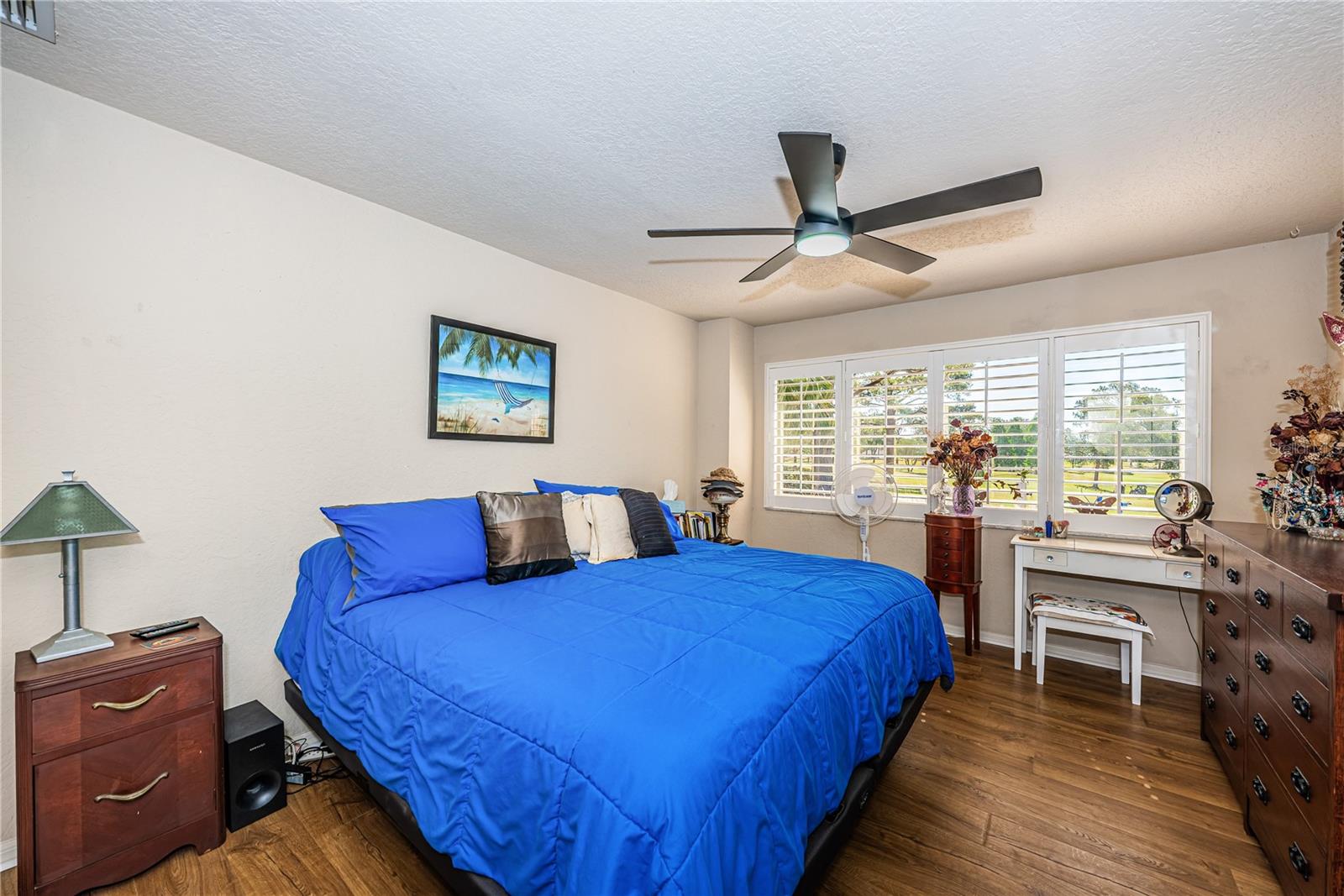 HIGHLAND LAKES 10 MODEL CENTER - Residential