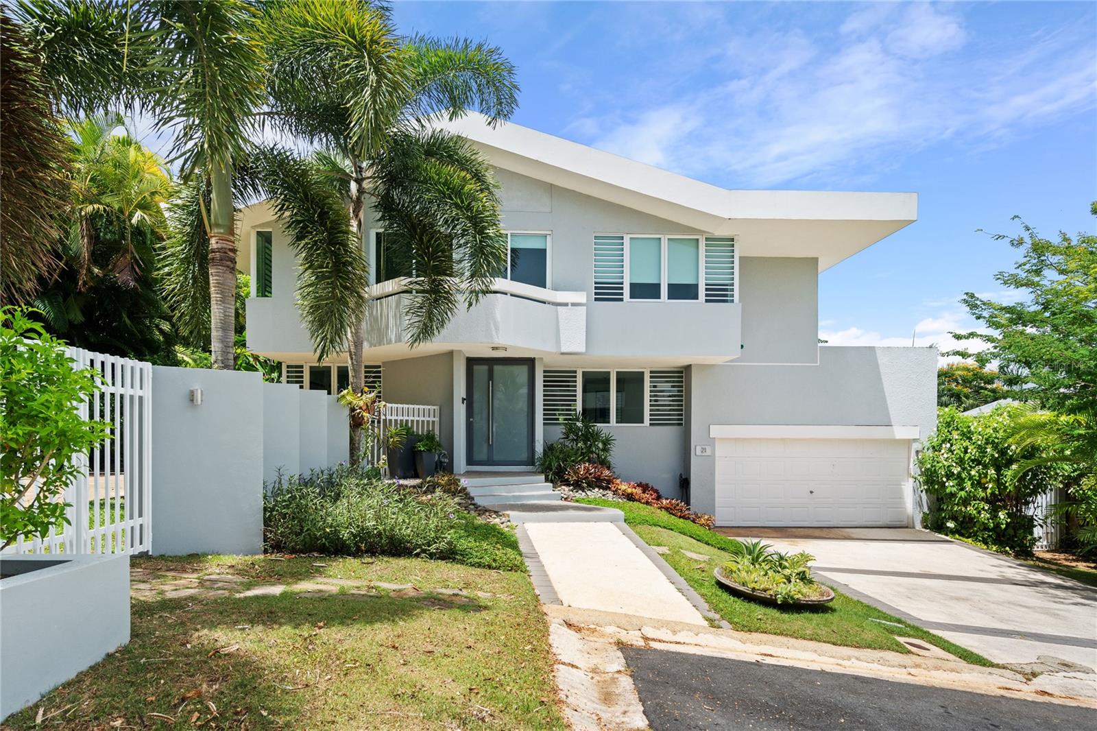 BALDWIN PARK - Residential