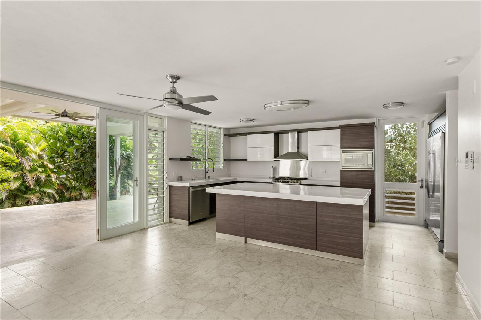 BALDWIN PARK - Residential