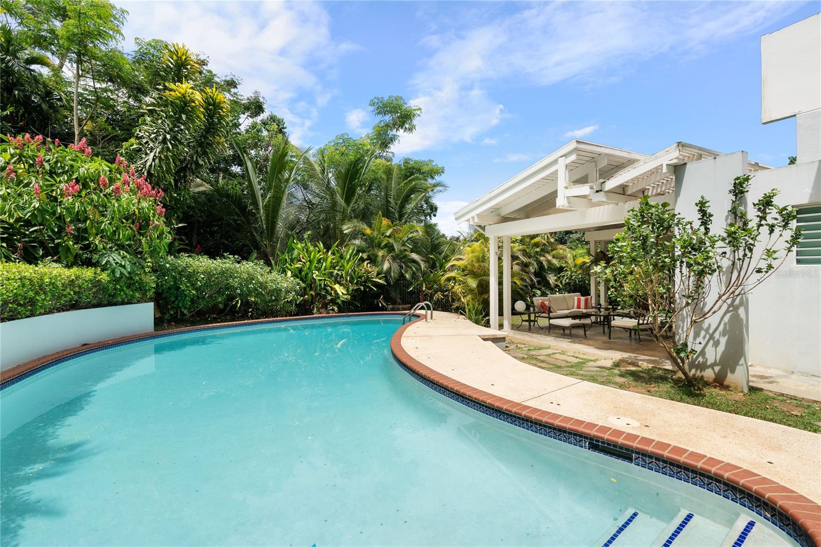 BALDWIN PARK - Residential