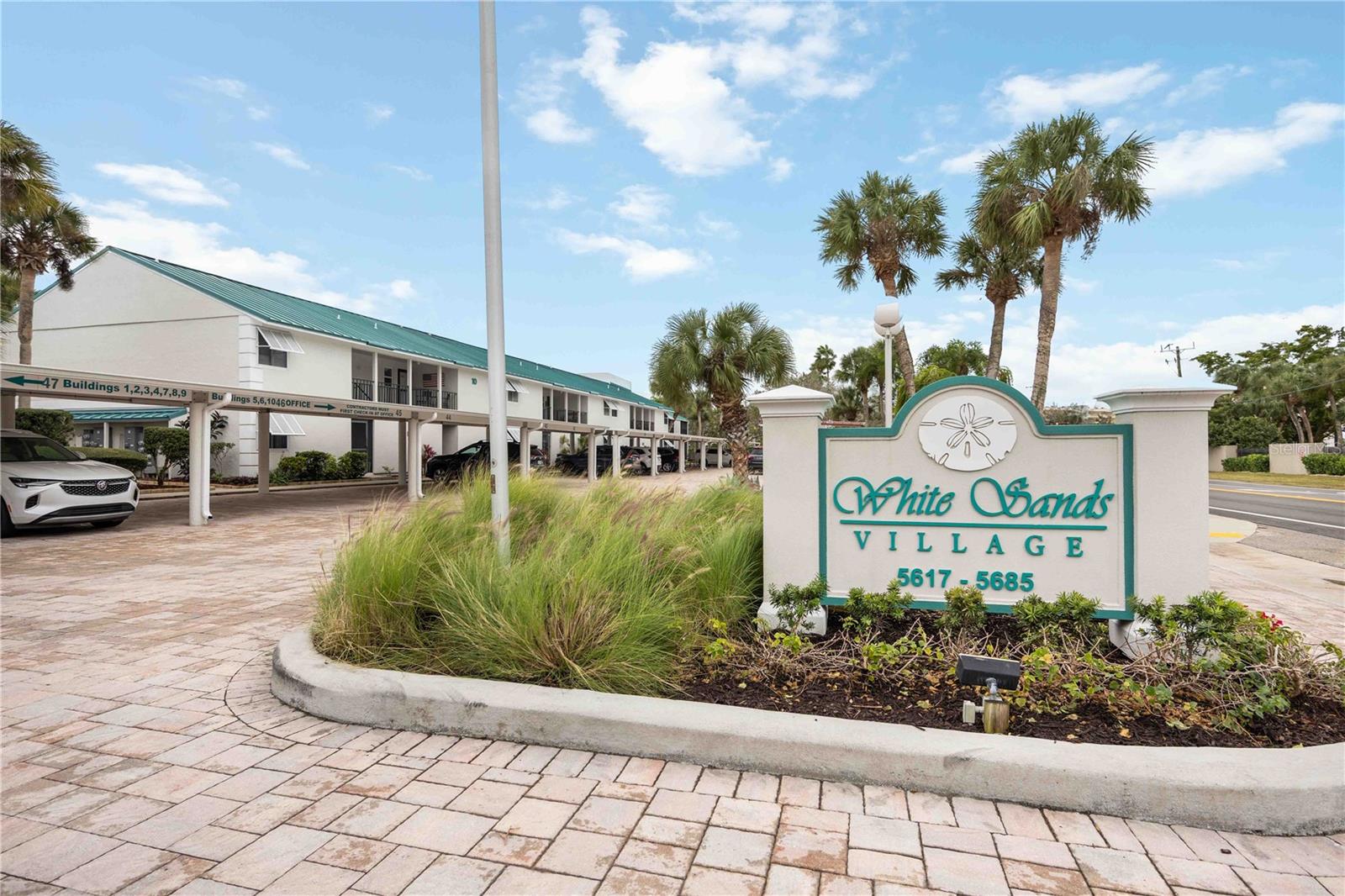 5673 Midnight Pass Road 202, Sarasota