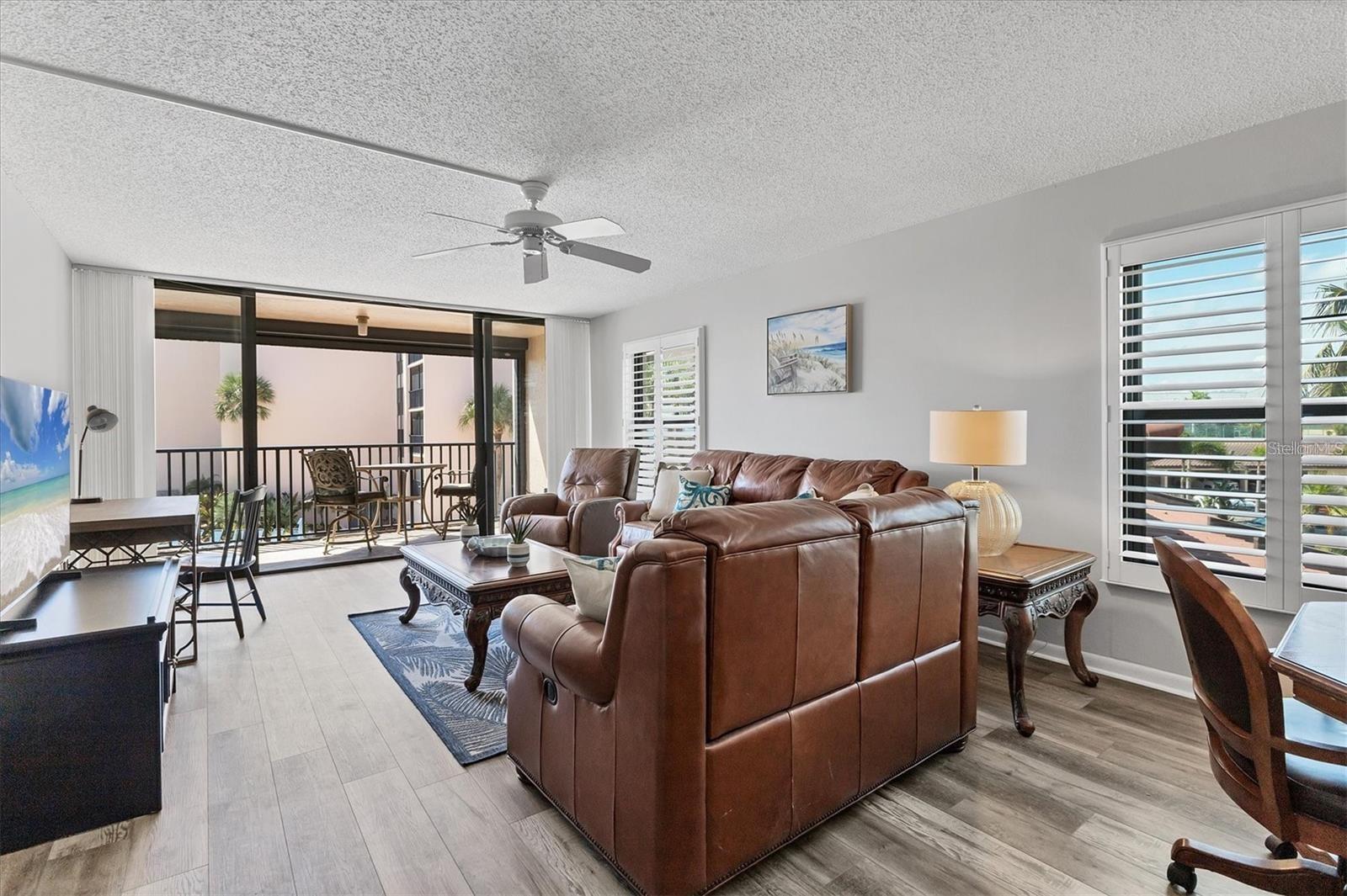 6480 MIDNIGHT PASS ROAD 311