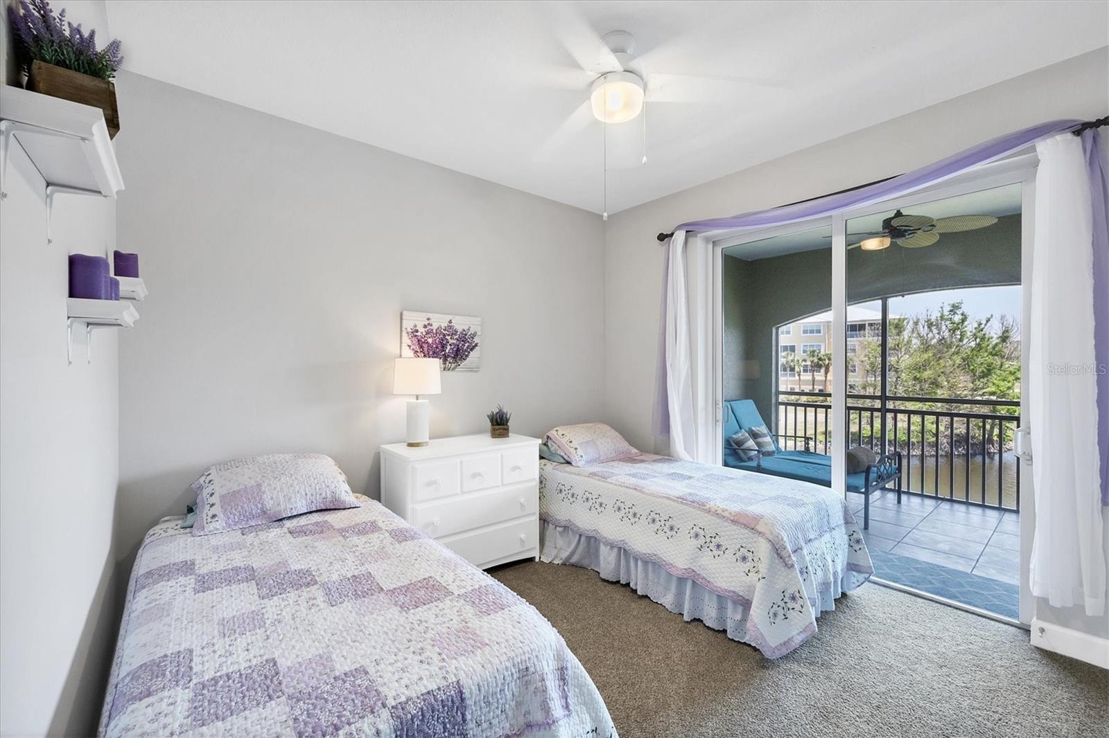 HAMMOCKS-VILLAS PH 12 - Residential Lease