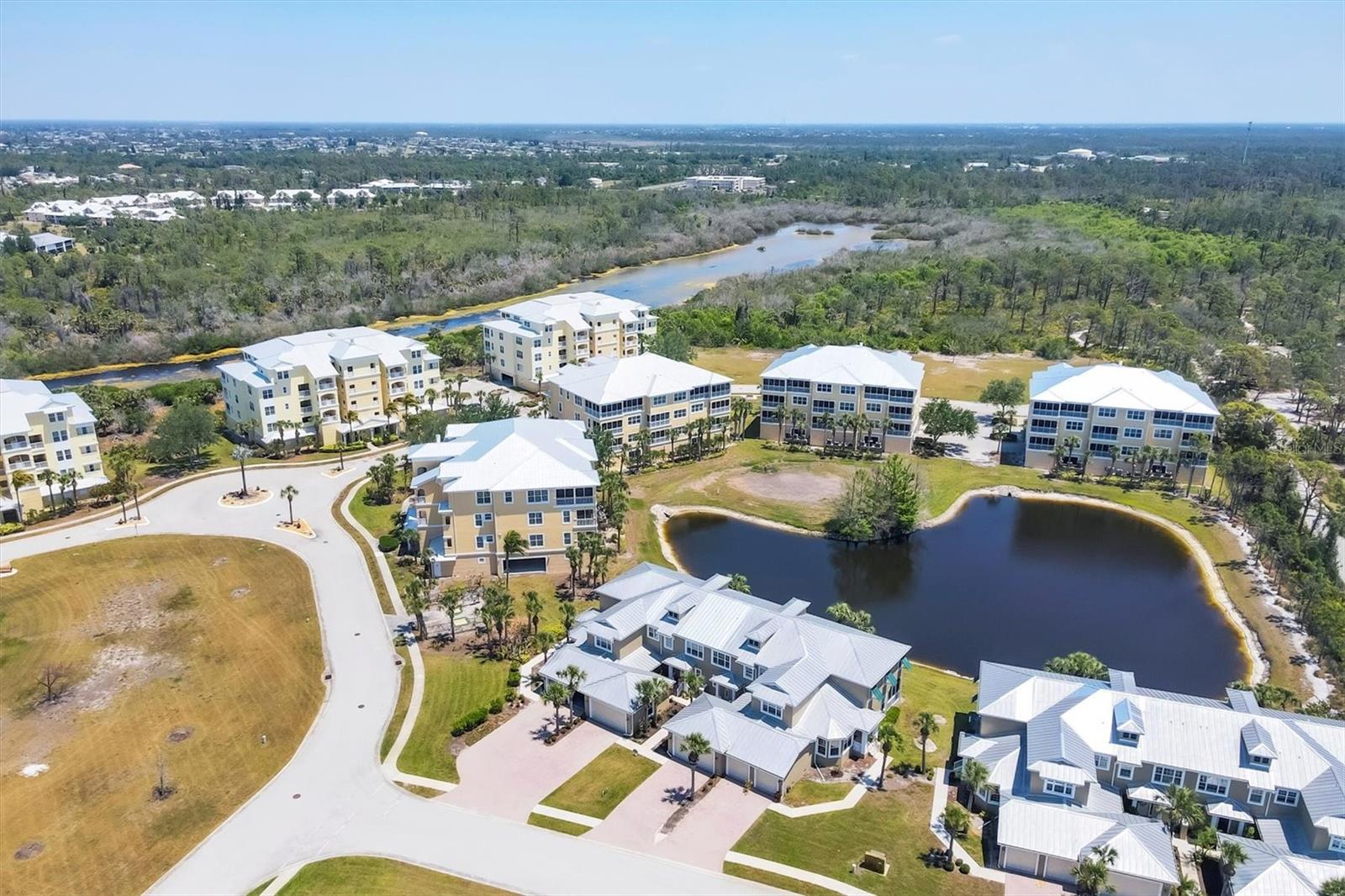 HAMMOCKS-VILLAS PH 12 - Residential Lease