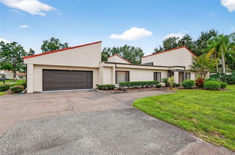 Photo of 107 Seville Court N, Plant City, FL 33566 (MLS # TB8431675)