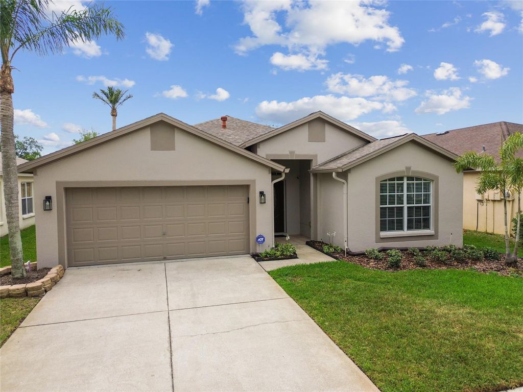 Photo of 9959 Stockbridge Drive, Tampa, FL 33626 (MLS # TB8369194)