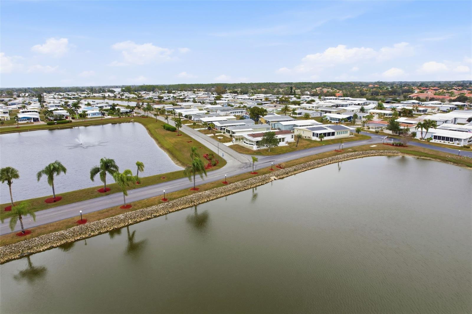 LA CASA MHP CO-OP - Residential