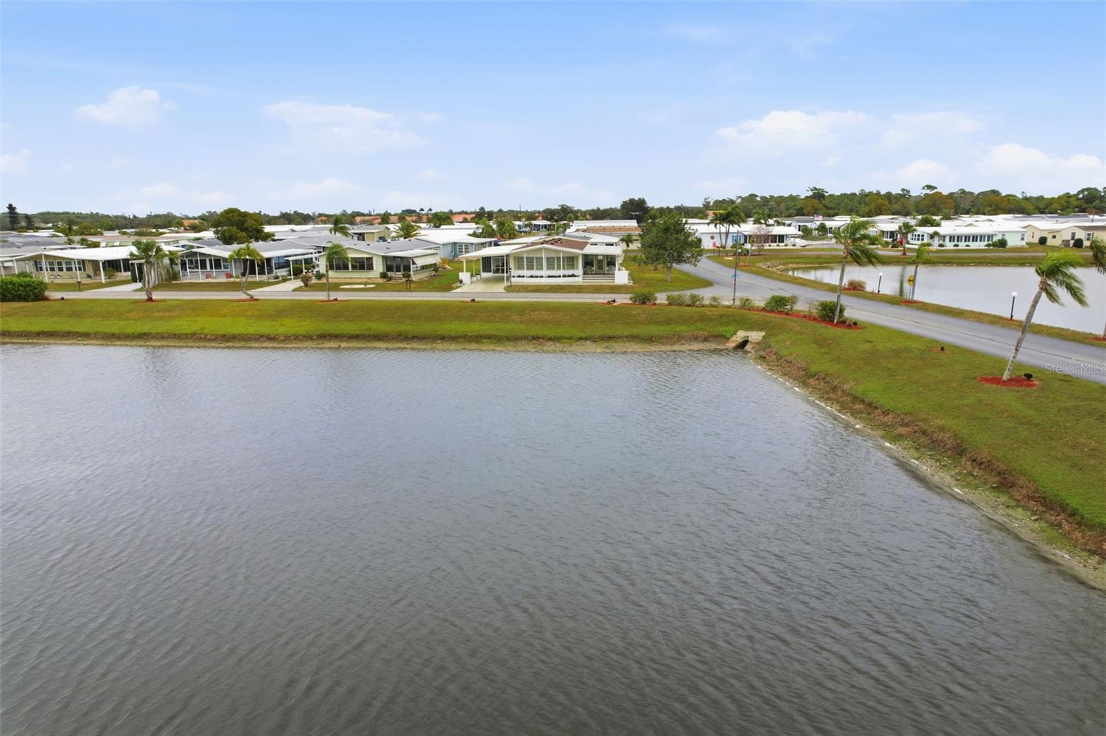 LA CASA MHP CO-OP - Residential