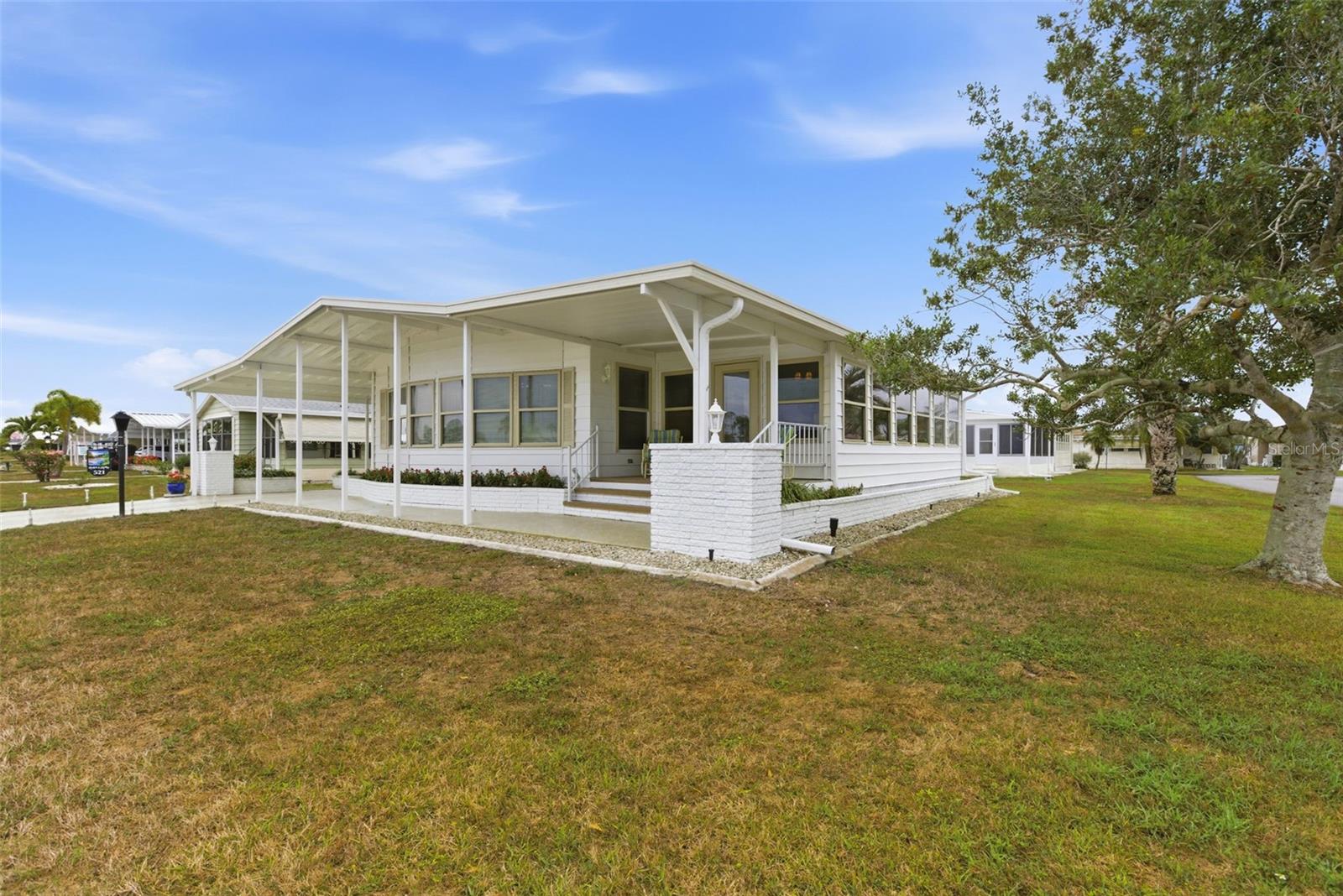 LA CASA MHP CO-OP - Residential